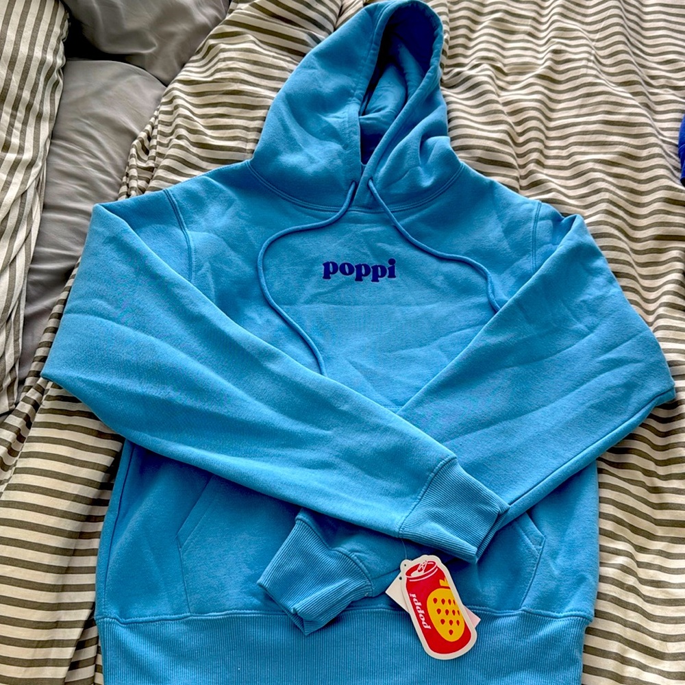 BNWT Poppi Mart Sweatshirt/Hoodie